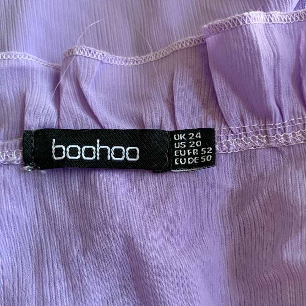 Lavender Ruffled V-Neck Women’s Blouse - Picture 4 of 6